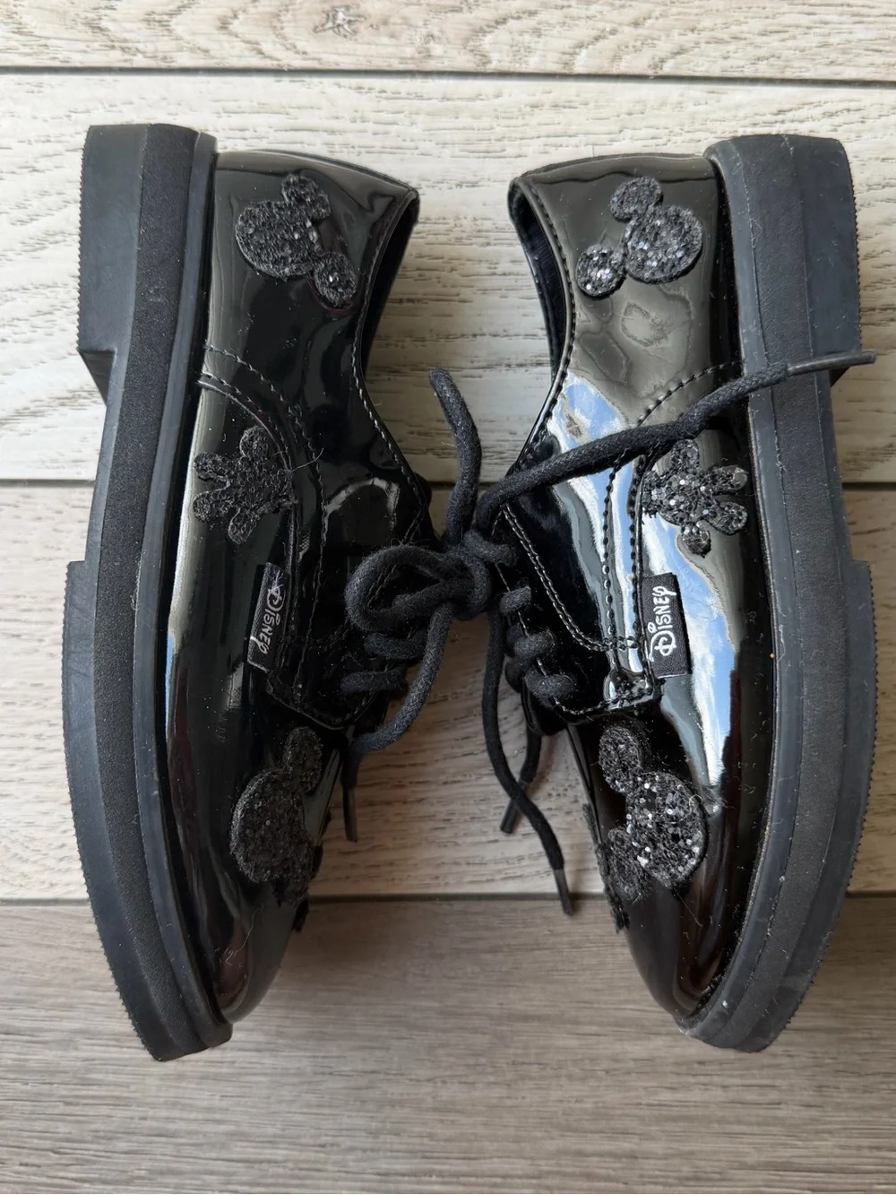 Zara Girls Black Patent Lace-Up Shoes with Glitter Mickey Details size 11